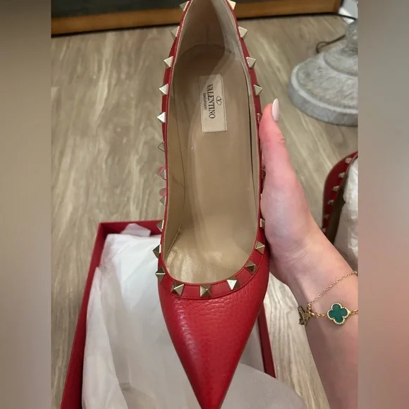 Valentino Garavani Studded Red Heels - Picture 4 of 12